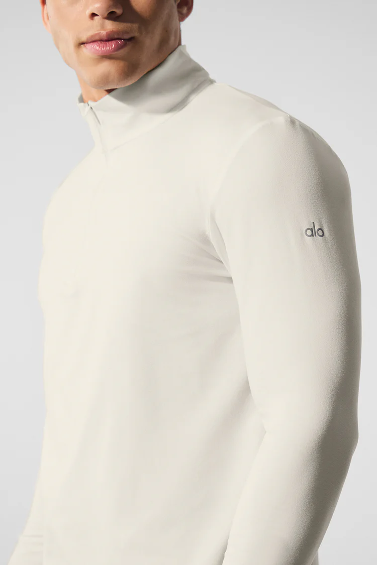 M3193R_03040_b1_s1_a3_1_m198_750x Man wearing white long-sleeve Alo shirt